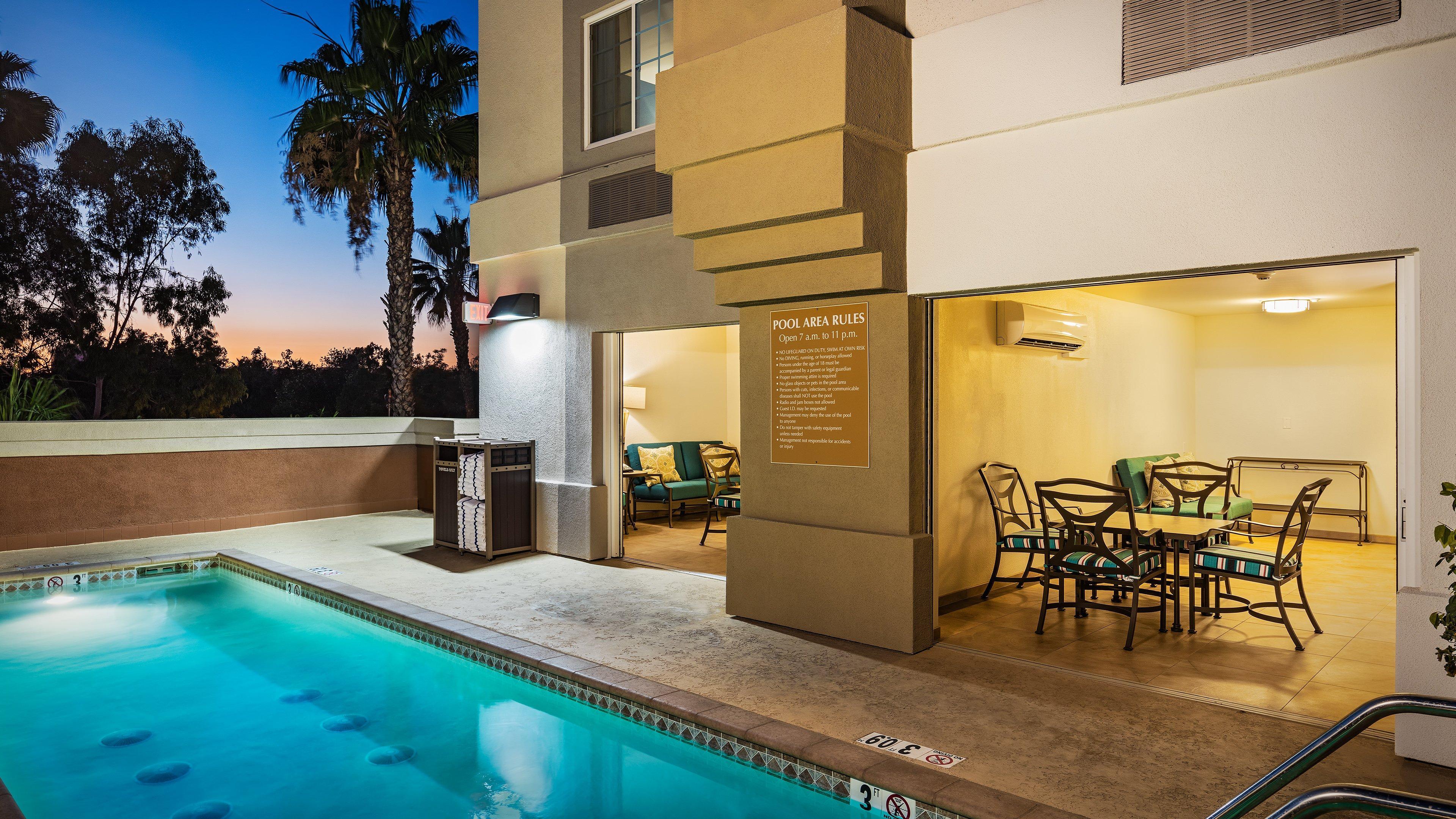 Candlewood Suites Anaheim - Resort Area By Ihg Esterno foto