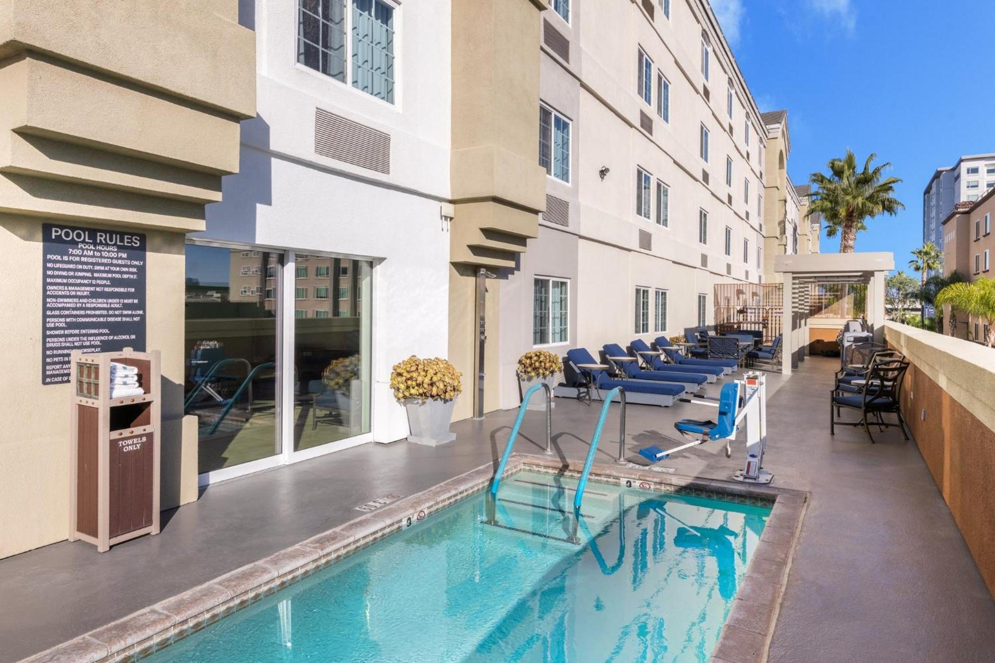 Candlewood Suites Anaheim - Resort Area By Ihg Esterno foto