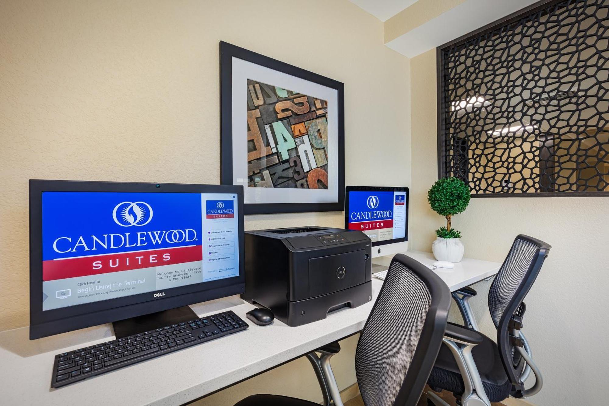 Candlewood Suites Anaheim - Resort Area By Ihg Esterno foto